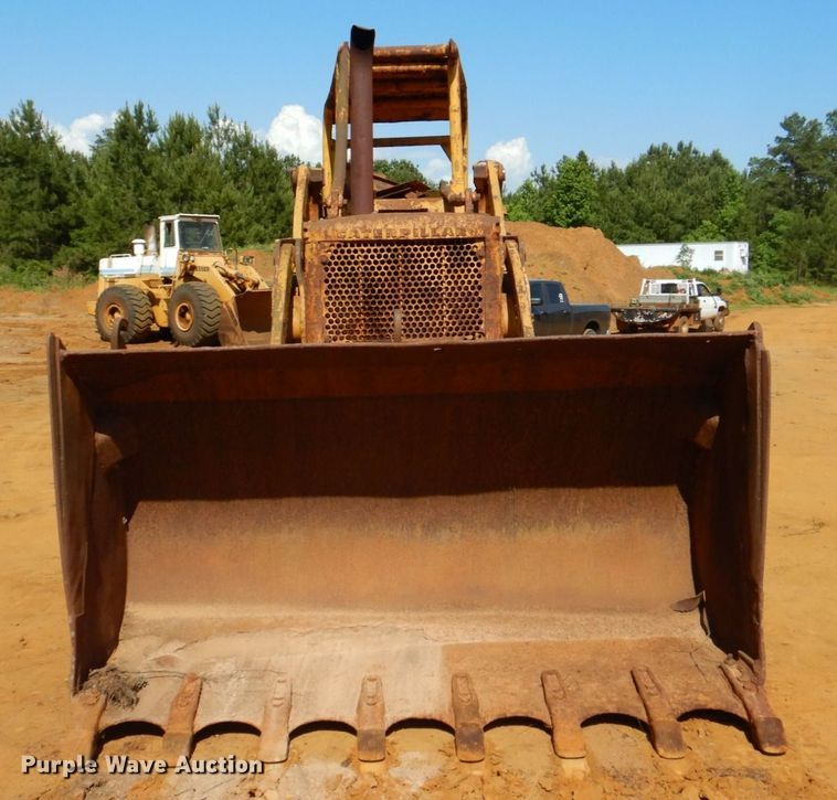 image for item DP4041 Caterpillar 977L  track loader