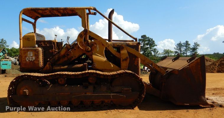 image for item DP4041 Caterpillar 977L  track loader