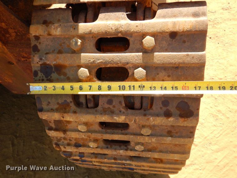 image for item DP4041 Caterpillar 977L  track loader