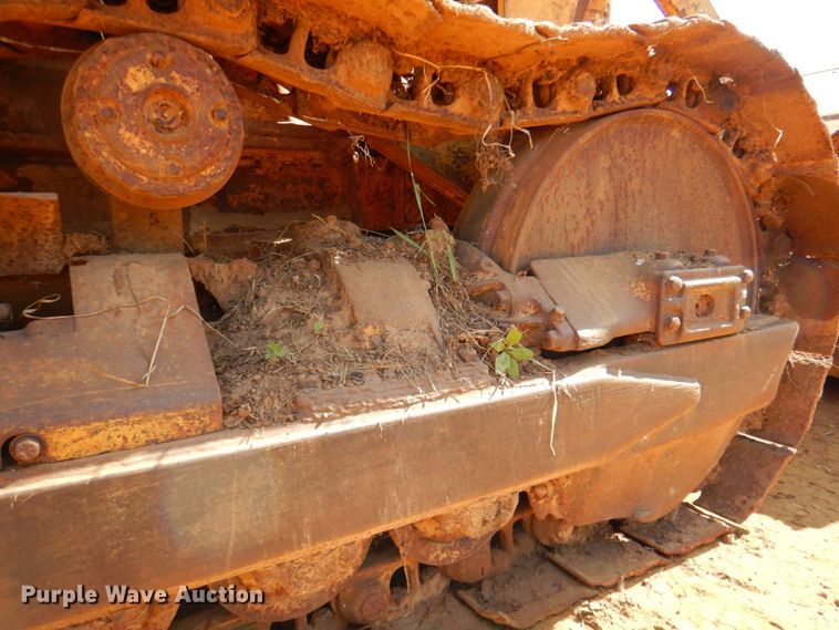 image for item DP4041 Caterpillar 977L  track loader