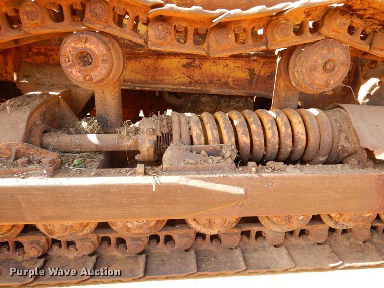 image for item DP4041 Caterpillar 977L  track loader