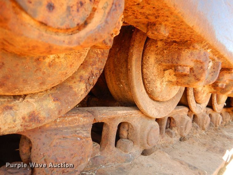 image for item DP4041 Caterpillar 977L  track loader