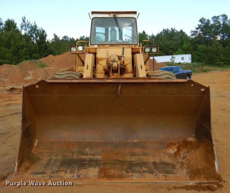 image for item DP4042 1983 Dresser 550  wheel loader