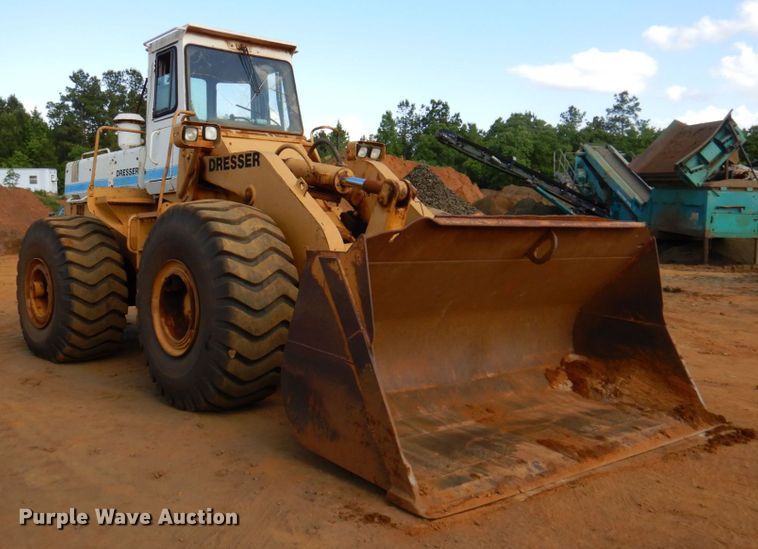 image for item DP4042 1983 Dresser 550  wheel loader