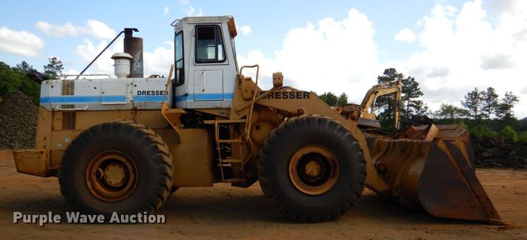image for item DP4042 1983 Dresser 550  wheel loader