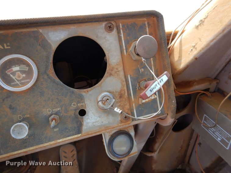 image for item DP4042 1983 Dresser 550  wheel loader