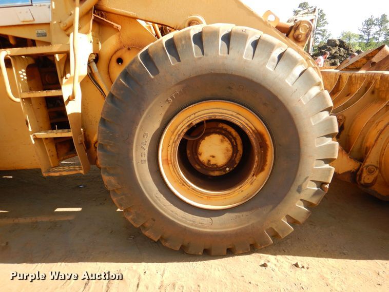 image for item DP4042 1983 Dresser 550  wheel loader