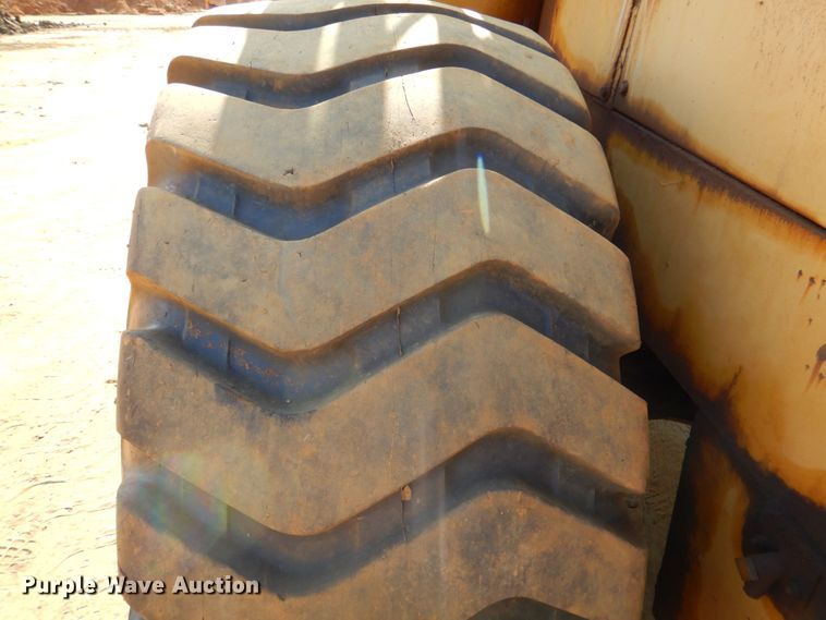 image for item DP4042 1983 Dresser 550  wheel loader