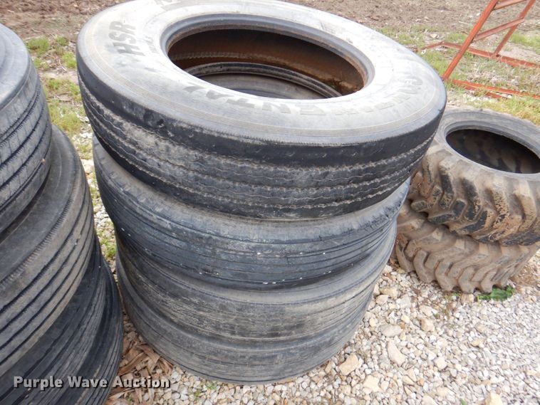 image for item DP4183 (8) 11R24.5 tires