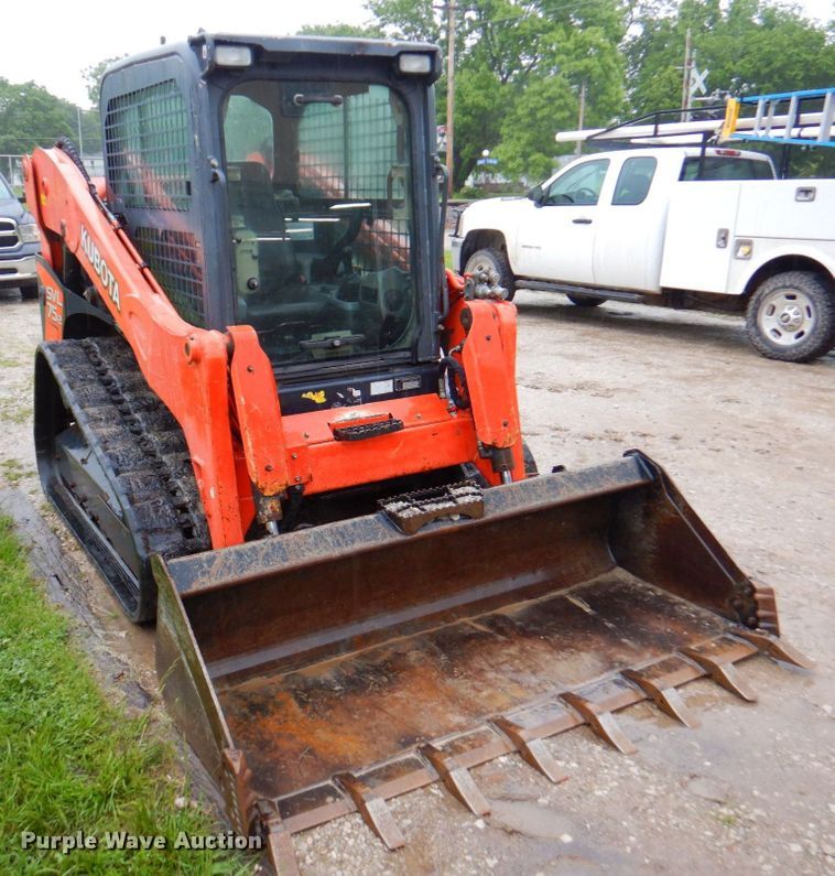 image for item DP4204 2015 Kubota SVL75  tracked skid steer loader