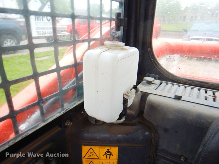 image for item DP4204 2015 Kubota SVL75  tracked skid steer loader