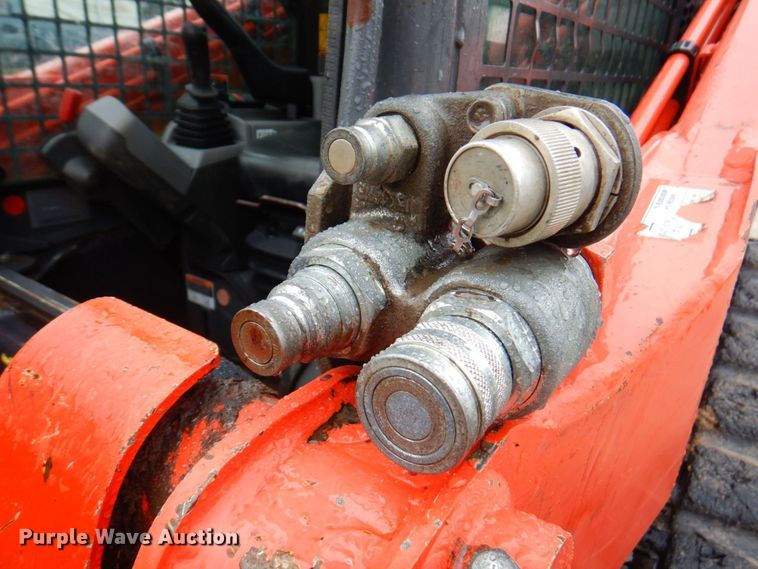 image for item DP4204 2015 Kubota SVL75  tracked skid steer loader