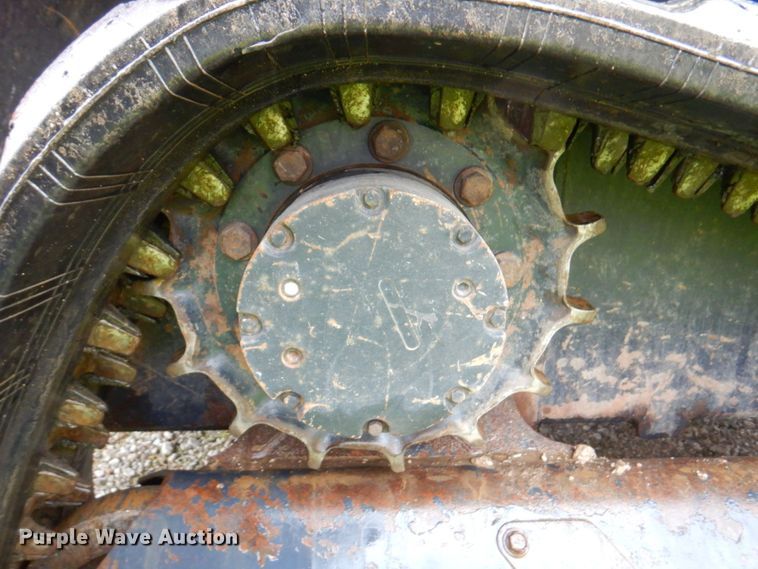 image for item DP4204 2015 Kubota SVL75  tracked skid steer loader