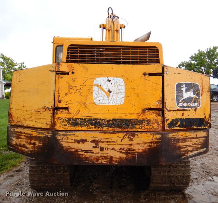 image for item DP4209 1987 John Deere 690D  excavator
