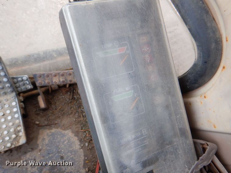 image for item DP4209 1987 John Deere 690D  excavator