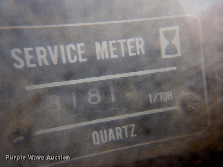 image for item DP4209 1987 John Deere 690D  excavator