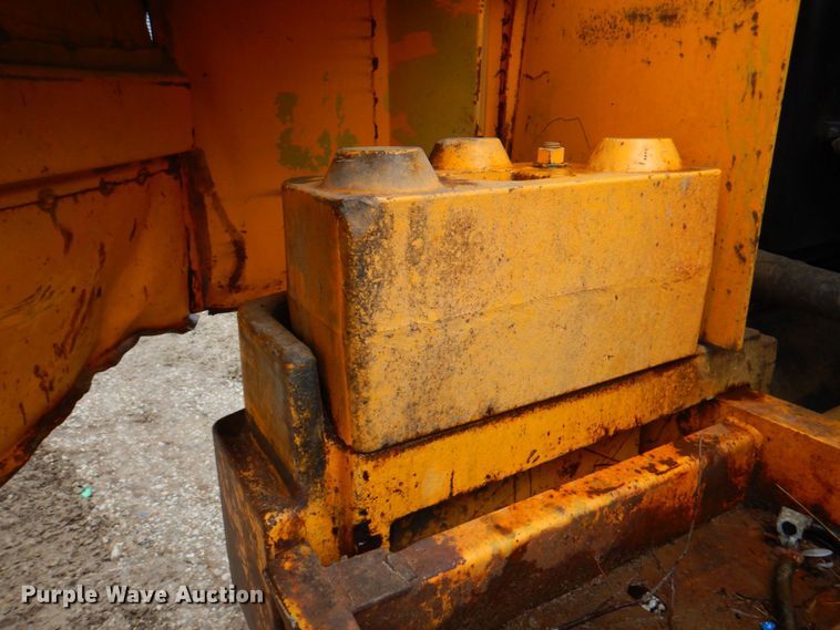 image for item DP4209 1987 John Deere 690D  excavator