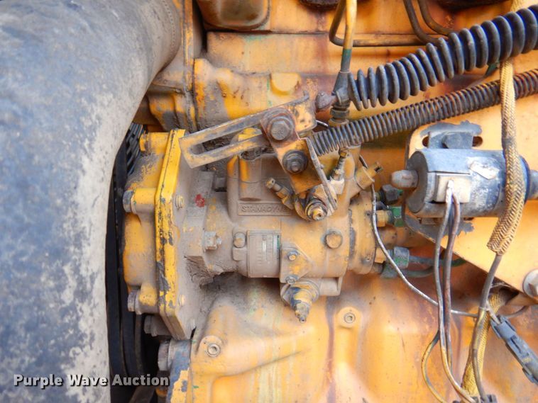 image for item DP4209 1987 John Deere 690D  excavator