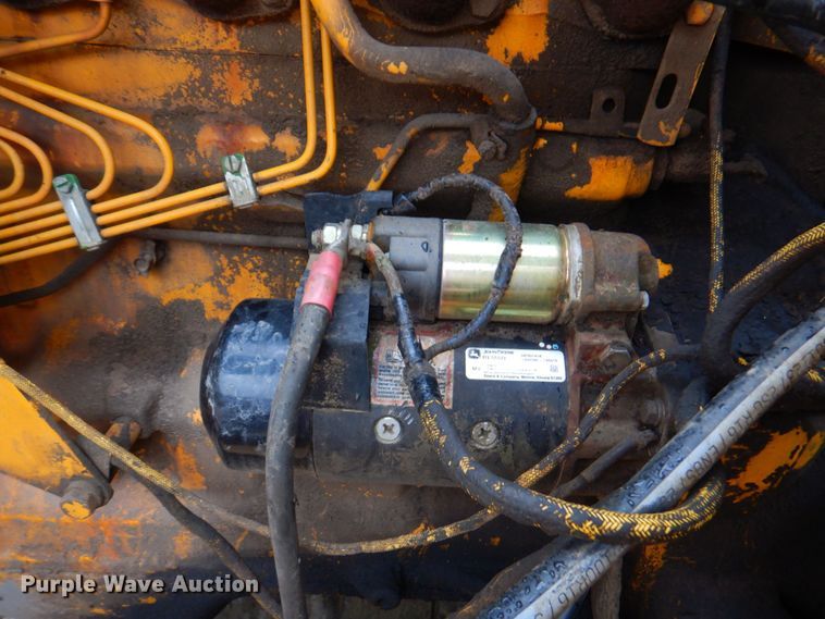 image for item DP4209 1987 John Deere 690D  excavator