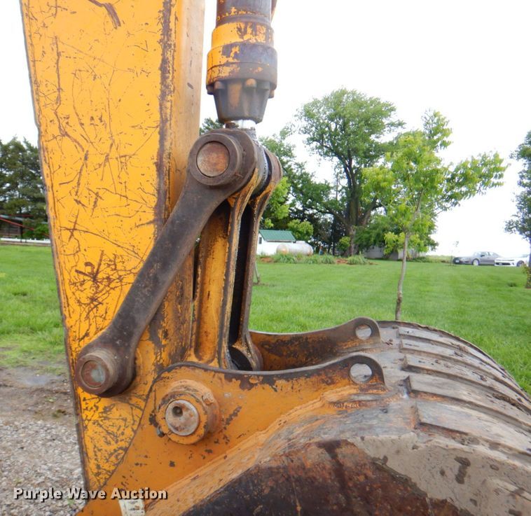 image for item DP4209 1987 John Deere 690D  excavator