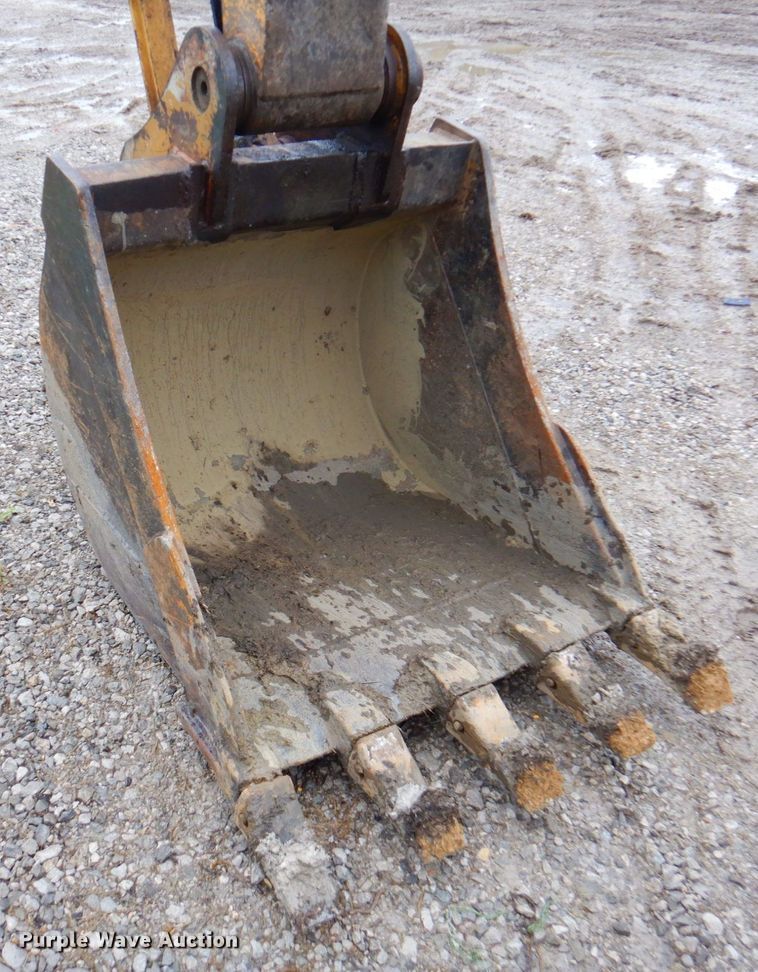 image for item DP4209 1987 John Deere 690D  excavator