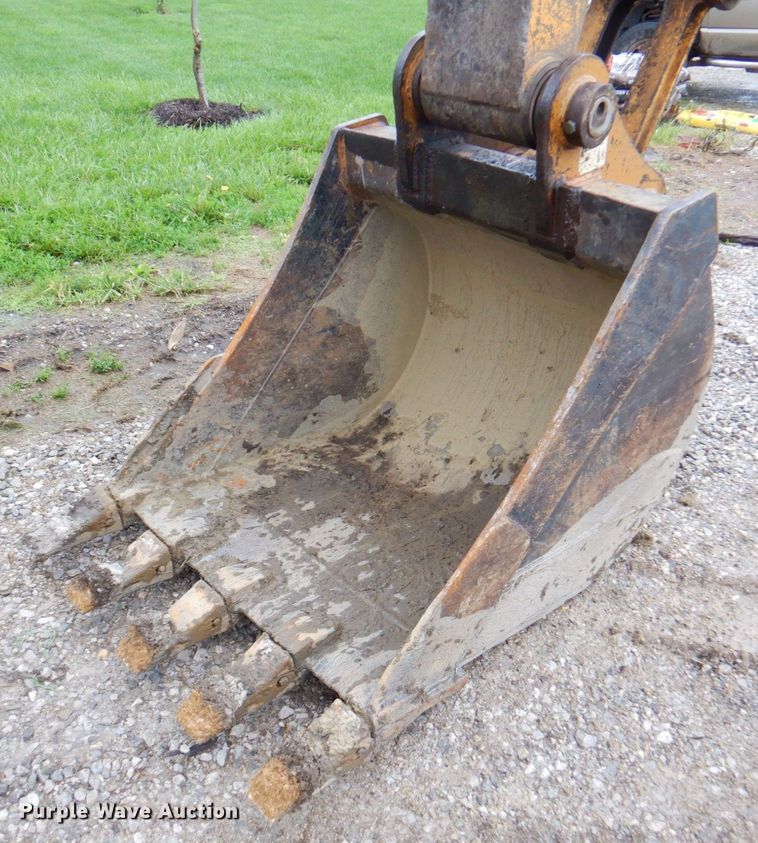 image for item DP4209 1987 John Deere 690D  excavator