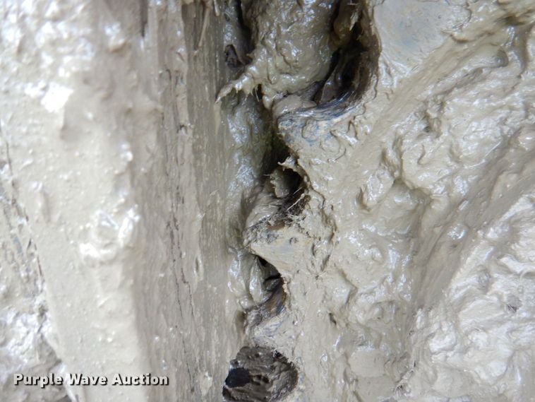 image for item DP4209 1987 John Deere 690D  excavator