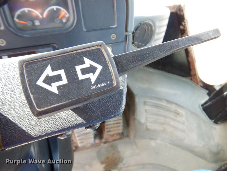 image for item DP4234 2005 Caterpillar 962GII  wheel loader