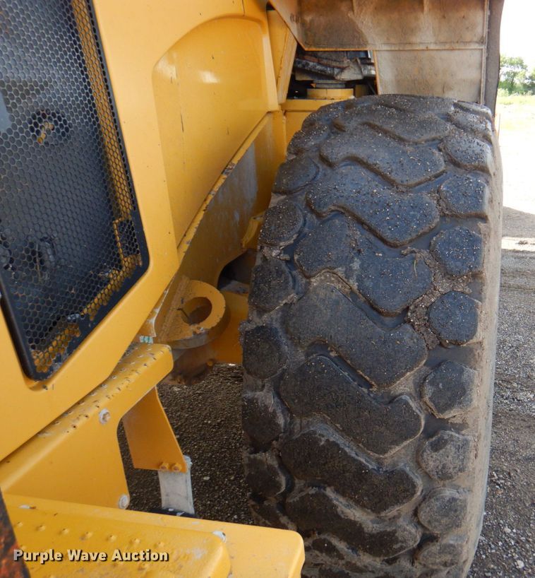 image for item DP4234 2005 Caterpillar 962GII  wheel loader
