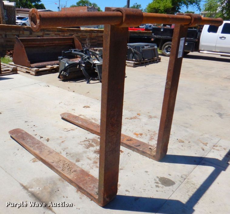 image for item DP4238 70" L forks