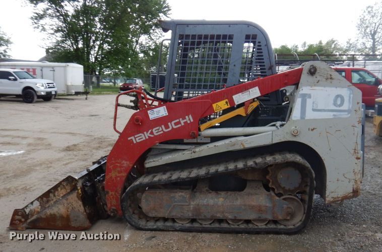 image for item DP5531 Takeuchi TL10  tracked skid steer loader
