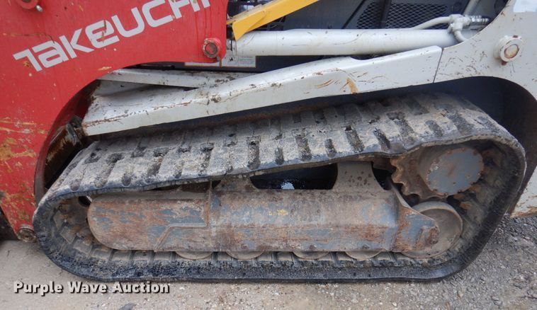 image for item DP5531 Takeuchi TL10  tracked skid steer loader