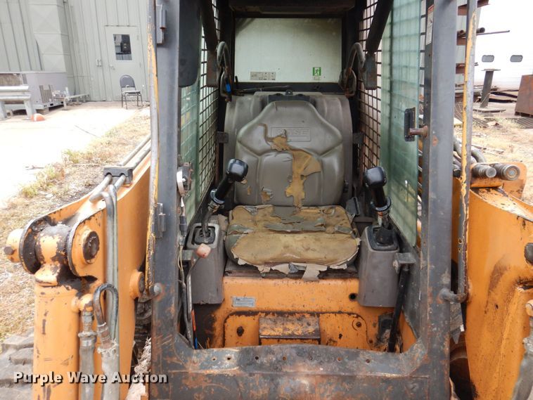 image for item DP5535 2005 Case 435  skid steer loader
