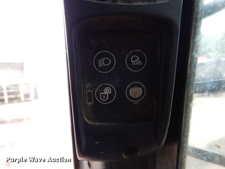 image for item DP5535 2005 Case 435  skid steer loader