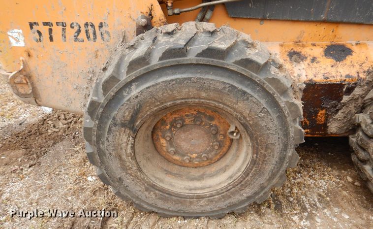 image for item DP5535 2005 Case 435  skid steer loader