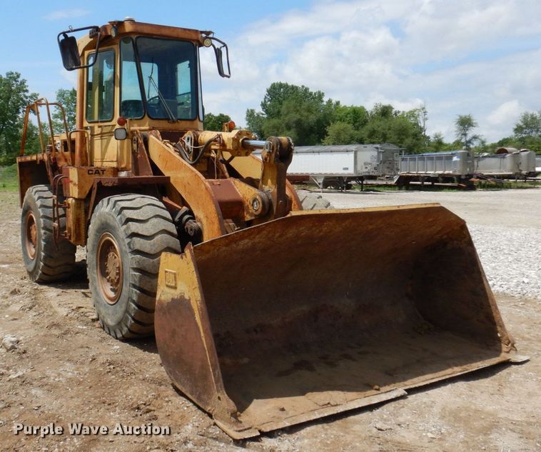 image for item DP5536 1983 Caterpillar 950B  wheel loader