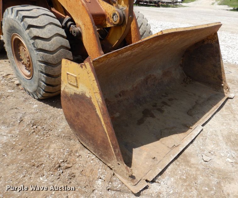 image for item DP5536 1983 Caterpillar 950B  wheel loader