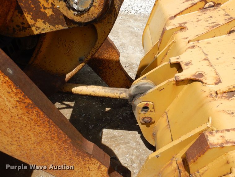 image for item DP5536 1983 Caterpillar 950B  wheel loader