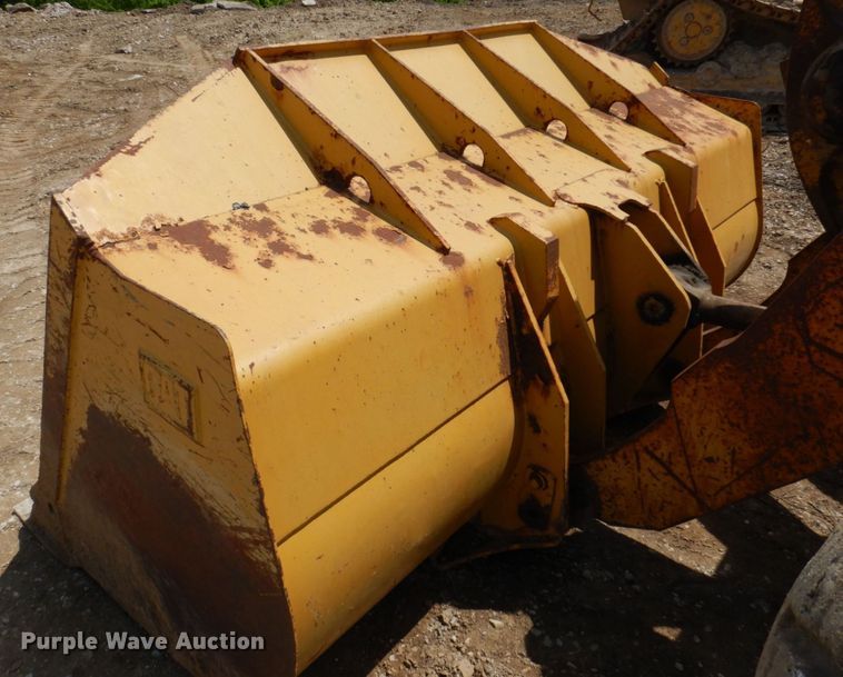 image for item DP5536 1983 Caterpillar 950B  wheel loader