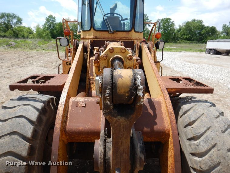 image for item DP5536 1983 Caterpillar 950B  wheel loader