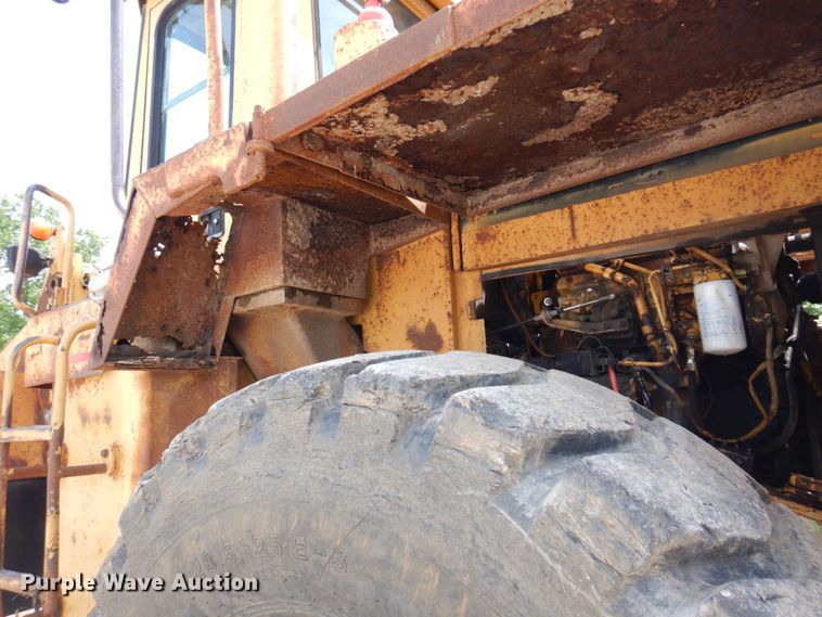 image for item DP5536 1983 Caterpillar 950B  wheel loader