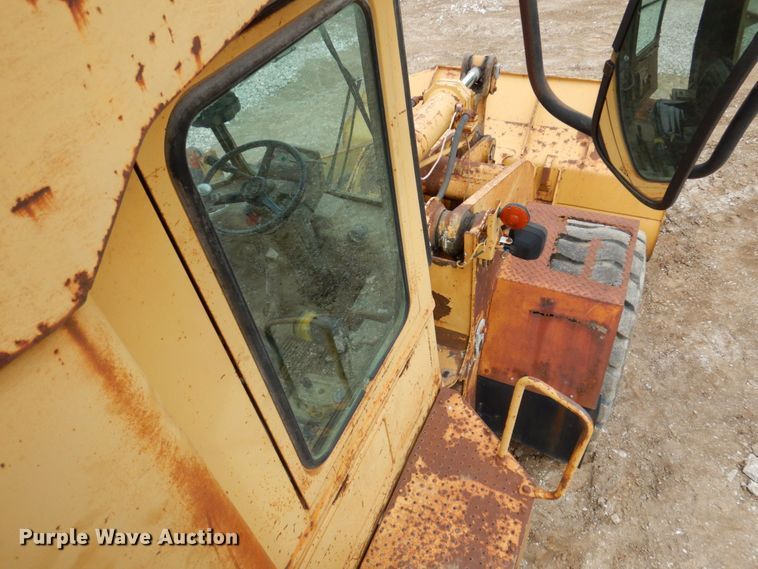image for item DP5536 1983 Caterpillar 950B  wheel loader