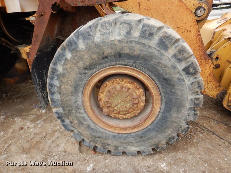 image for item DP5536 1983 Caterpillar 950B  wheel loader