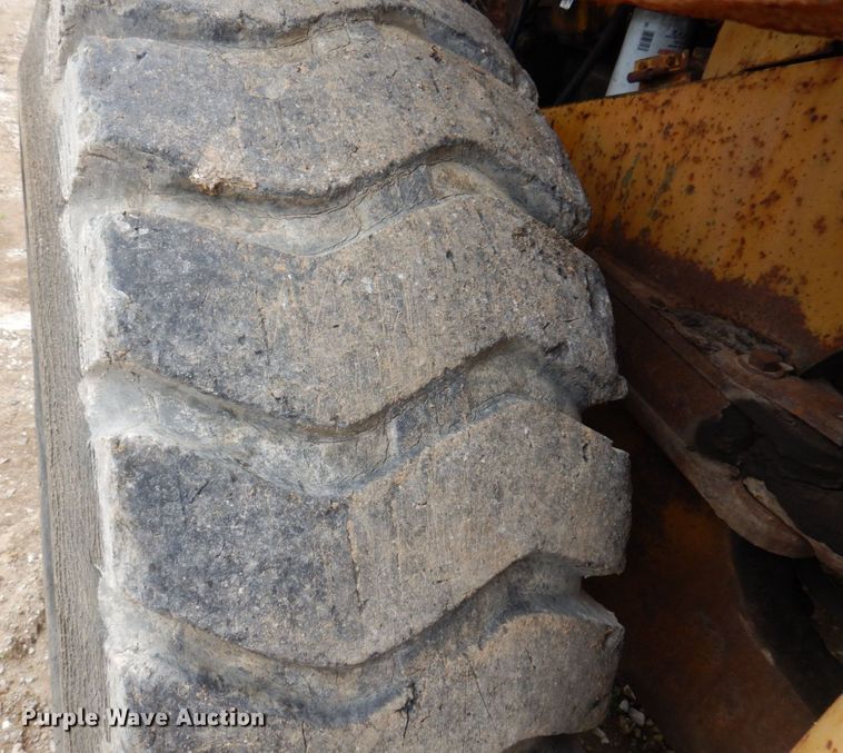 image for item DP5536 1983 Caterpillar 950B  wheel loader