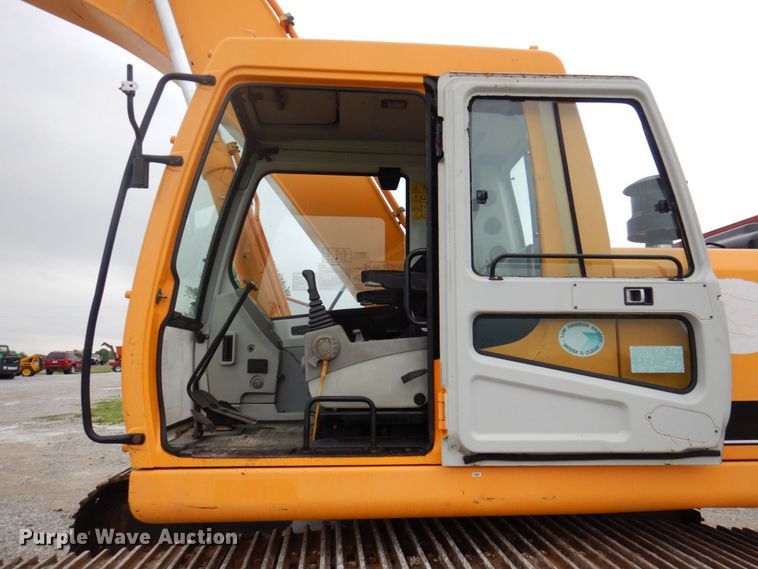 image for item DP5539 2007 Hyundai Robex 290LC-7A  long reach excavator