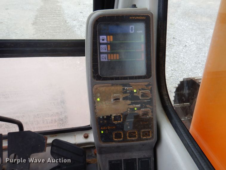 image for item DP5539 2007 Hyundai Robex 290LC-7A  long reach excavator