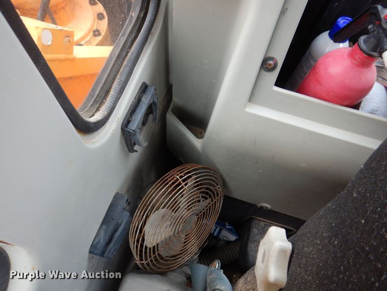 image for item DP5539 2007 Hyundai Robex 290LC-7A  long reach excavator