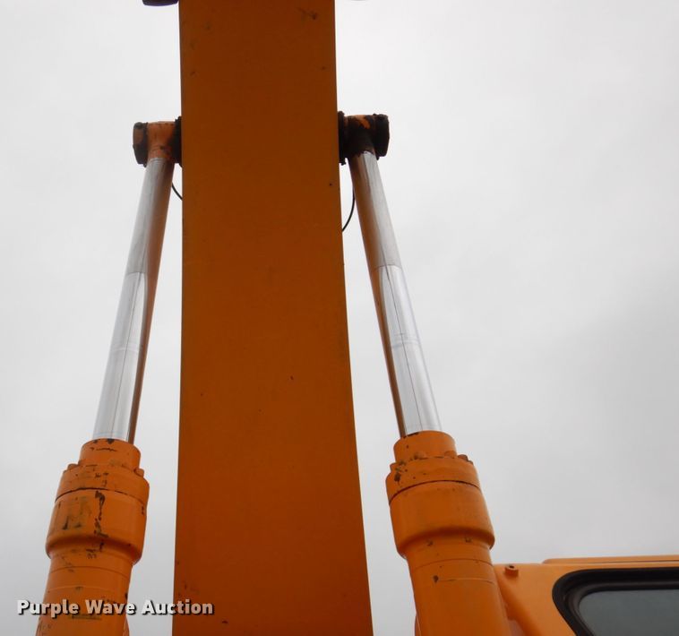 image for item DP5539 2007 Hyundai Robex 290LC-7A  long reach excavator