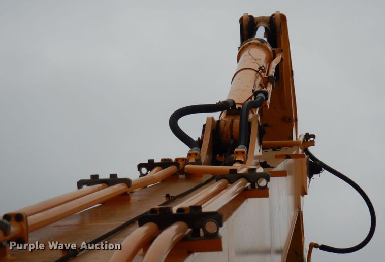 image for item DP5539 2007 Hyundai Robex 290LC-7A  long reach excavator