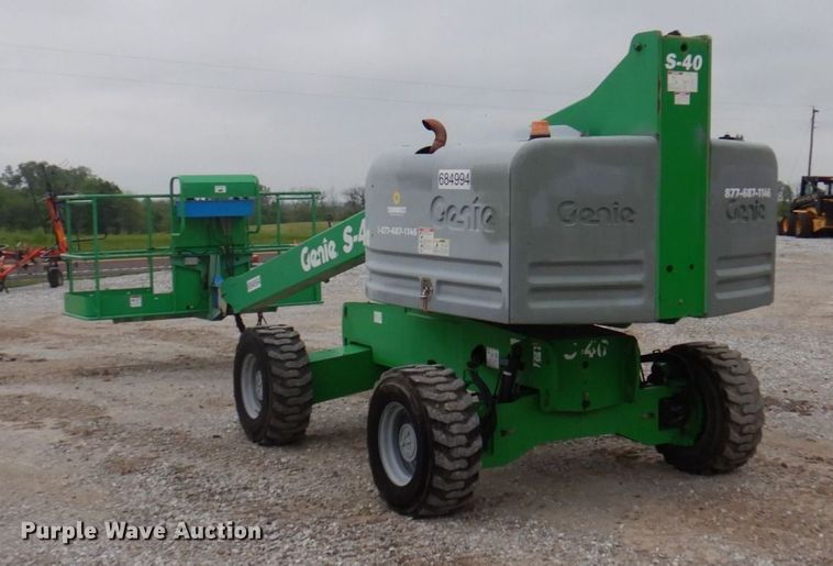 image for item DP5540 2014 Genie S40  boom lift